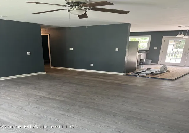 Photo 2 of Sale Pending at 6013 E Greene St, Bay Saint Louis, MS 39520 | MLS# 4156227 | Listing updated on 2026-09-15