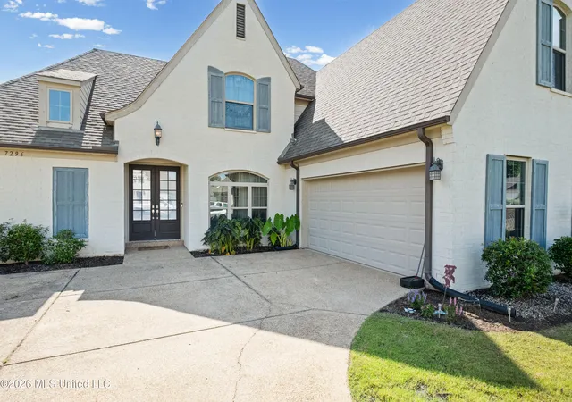 Photo 2 of Single family home for sale at 7296 Fulton Sq Dr, Olive Branch, MS 38654 | MLS# 4156262 | Listing updated on 2026-08-22