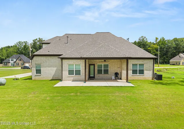 Photo 3 of Single family home for sale at 230 Centerline Roper Loop, Byhalia, MS 38611 | MLS# 4156319 | Listing updated on 2026-09-21