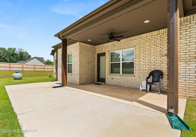 Photo 4 of Single family home for sale at 230 Centerline Roper Loop, Byhalia, MS 38611 | MLS# 4156319 | Listing updated on 2026-09-21