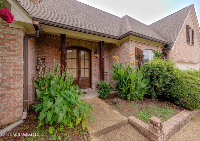 Photo 3 of Single family home for sale at 111 Hallmark Pl, Madison, MS 39110 | MLS# 4156327 | Listing updated on 2026-07-22