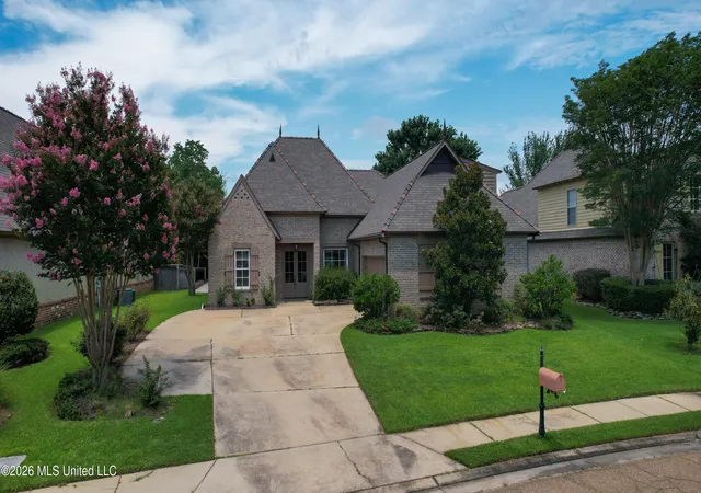 Photo 1 of Sale Pending at 109 Brisage Dr, Madison, MS 39110 | MLS# 4156367 | Listing updated on 2026-10-11