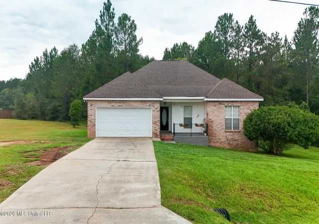 Photo 4 of Single family home for sale at 21645 E Ridge Dr, Saucier, MS 39574 | MLS# 4156326 | Listing updated on 2026-09-04