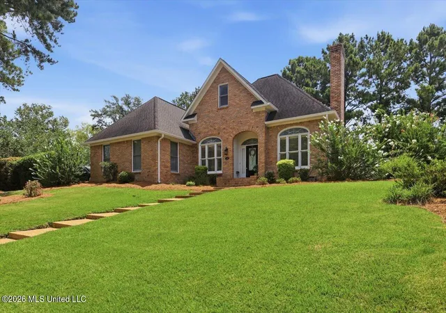 Photo 2 of Single family home for sale at 118 Parkside Dr, Brandon, MS 39042 | MLS# 4156874 | Listing updated on 2026-09-20
