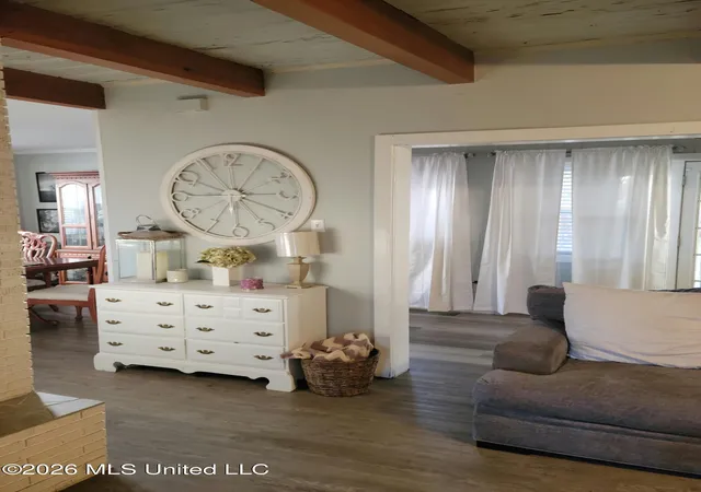 Photo 3 of Single family home for sale at 303 Pinewood Cir, Gulfport, MS 39507 | MLS# 4156373 | Listing updated on 2026-09-13
