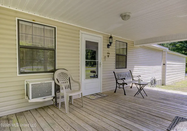 Photo 4 of Sale Pending at 4255 Trotter Rd, Bolton, MS 39041 | MLS# 4157096 | Listing updated on 2026-09-09