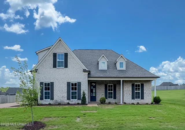 Photo 1 of Sale Pending at 7671 John Elliott Ln, Hernando, MS 38632 | MLS# 4156393 | Listing updated on 2026-08-31