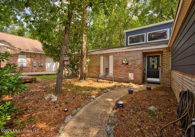Photo 2 of Sale Pending at 6553 Alakoko Dr, Diamondhead, MS 39525 | MLS# 4156406 | Listing updated on 2026-09-16