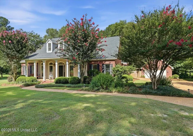 Photo 3 of Sale Pending at 108 Blueberry Hl Ln, Clinton, MS 39056 | MLS# 4156699 | Listing updated on 2026-10-28