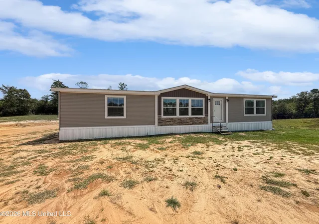 Photo 1 of Manufactured home for sale at 1092 Ms 43, Pinola, MS 39149 | MLS# 4156414 | Listing updated on 2026-08-18