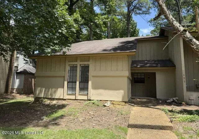 Photo 1 of Multi family home for sale at 121 Bent Crk Cir, Brandon, MS 39047 | MLS# 4156419 | Listing updated on 2026-08-25