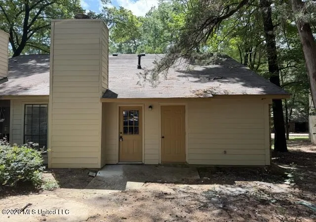 Photo 2 of Multi family home for sale at 121 Bent Crk Cir, Brandon, MS 39047 | MLS# 4156419 | Listing updated on 2026-08-25