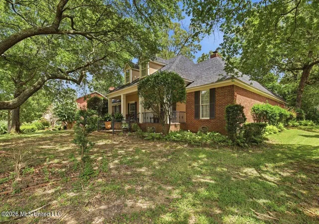 Photo 4 of Sale Pending at 31 Avery Cir, Jackson, MS 39211 | MLS# 4156872 | Listing updated on 2026-08-03