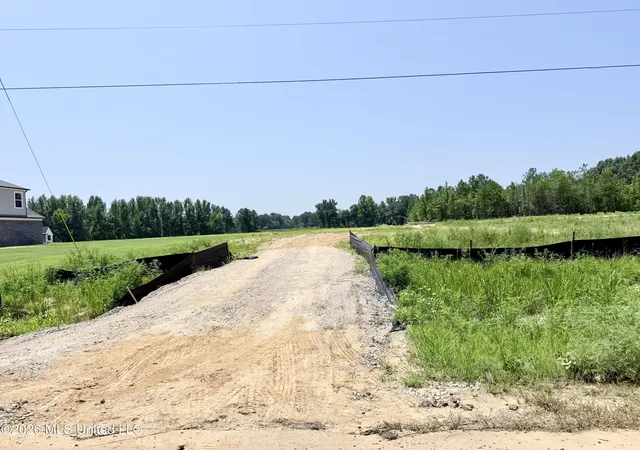 Photo 2 of Land for sale at 5441 Hazelwood Dr, Lake Cormorant, MS 38641 | MLS# 4156487 | Listing updated on 2026-07-20