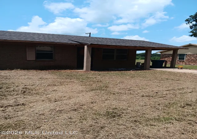 Photo 2 of Single family home for sale at 5 Lincoln Dr, Lyon, MS 38645 | MLS# 4156433 | Listing updated on 2026-10-29