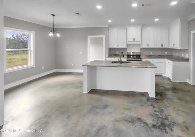 Photo 4 of Single family home for sale at 786 Clyde B Rd, Walnut Grove, MS 39189 | MLS# 4156442 | Listing updated on 2026-07-20