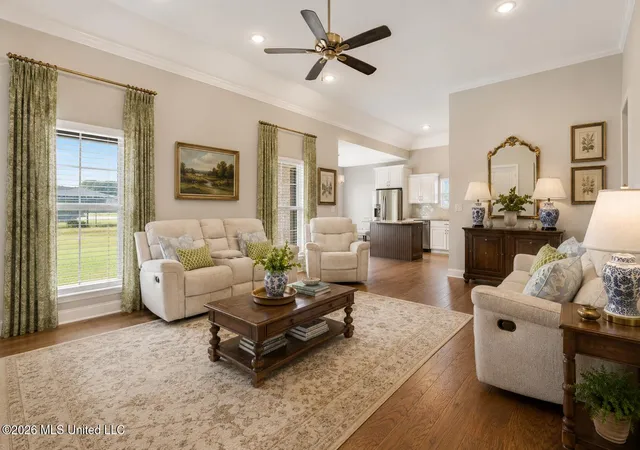 Photo 4 of Single family home for sale at 108 Honor Cvs, Senatobia, MS 38668 | MLS# 4156448 | Listing updated on 2026-09-29
