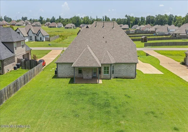 Photo 4 of Sale Pending at 2739 Layne Dr, Olive Branch, MS 38654 | MLS# 4156521 | Listing updated on 2026-09-14