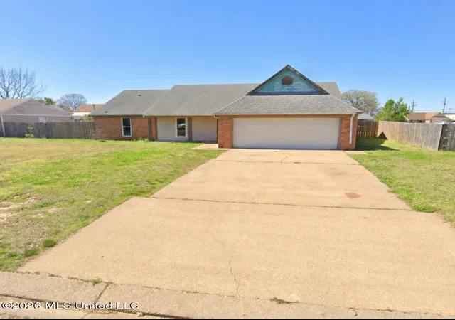 Photo 1 of Single family home for sale at 114 Apple Dr, Senatobia, MS 38668 | MLS# 4156999 | Listing updated on 2026-09-12