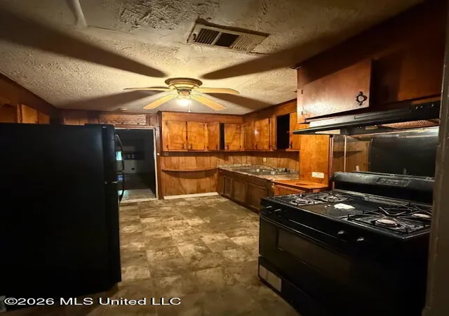 Photo 3 of Single family home for sale at 1230 Marks Ave, Jackson, MS 39213 | MLS# 4158611 | Listing updated on 2026-09-15