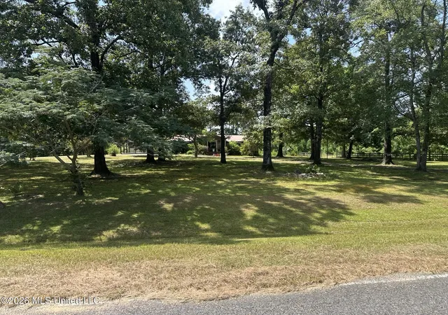 Photo 2 of Single family home for sale at 4132 Nw Bouie Ml Rd, Brookhaven, MS 39601 | MLS# 4156494 | Listing updated on 2026-08-24