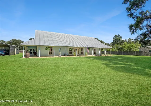 Photo 2 of Single family home for sale at 3506 Jerry Davis Rd, Moss Point, MS 39562 | MLS# 4156732 | Listing updated on 2026-09-11