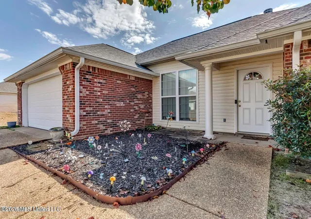 Single family home for sale at 217 White Oak Pl, Pearl, MS 39208 | MLS# 4156541
