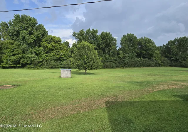 Photo 4 of Manufactured home for sale at 104 Baylor Rd, Senatobia, MS 38668 | MLS# 4156589 | Listing updated on 2026-07-30