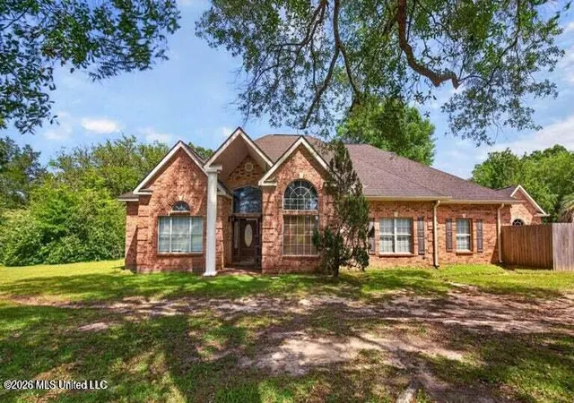 Photo 1 of Single family home for sale at 6918 Highway 11, Carriere, MS 39426 | MLS# 4156557 | Listing updated on 2026-09-11