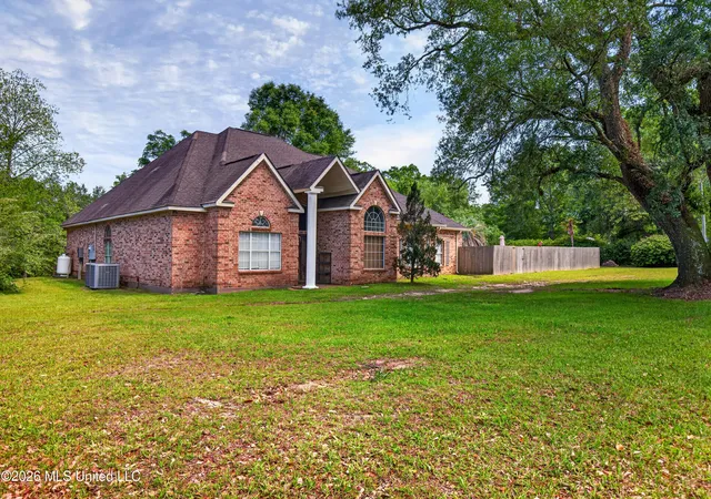 Photo 2 of Single family home for sale at 6918 Highway 11, Carriere, MS 39426 | MLS# 4156557 | Listing updated on 2026-09-11