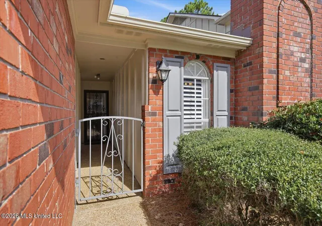 Photo 1 of Sale Pending at 174 Pleasant Grv Dr, Brandon, MS 39042 | MLS# 4156560 | Listing updated on 2026-09-10