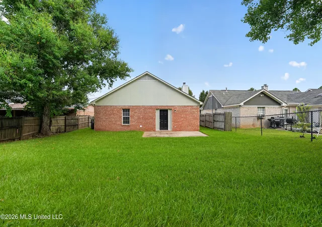 Photo 2 of Sale Pending at 4267 Will O Run Dr, Jackson, MS 39212 | MLS# 4157564 | Listing updated on 2026-09-08