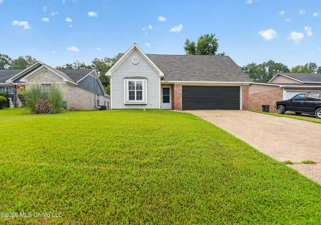 Photo 3 of Sale Pending at 4267 Will O Run Dr, Jackson, MS 39212 | MLS# 4157564 | Listing updated on 2026-09-08
