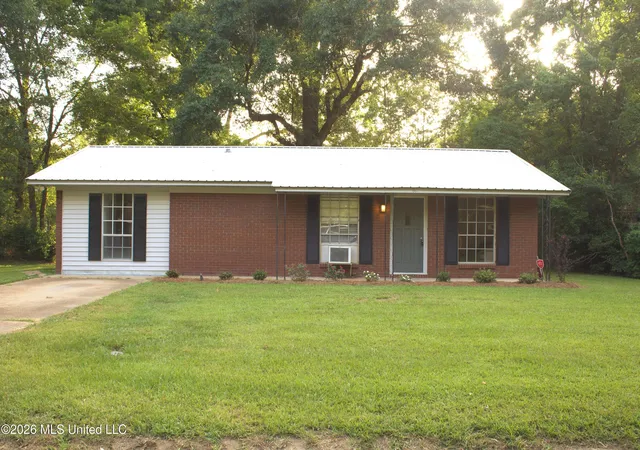 Photo 2 of Single family home for sale at 147 Skylane Dr, Pearl, MS 39208 | MLS# 4156953 | Listing updated on 2026-07-24