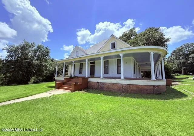Photo 1 of Single family home for sale at 1006 Louisiana Ave, Mc Comb, MS 39648 | MLS# 4156614 | Listing updated on 2026-07-25