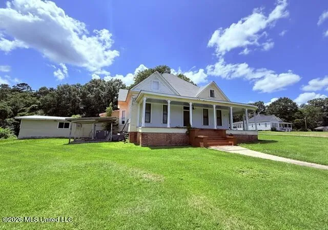 Photo 2 of Single family home for sale at 1006 Louisiana Ave, Mc Comb, MS 39648 | MLS# 4156614 | Listing updated on 2026-07-25