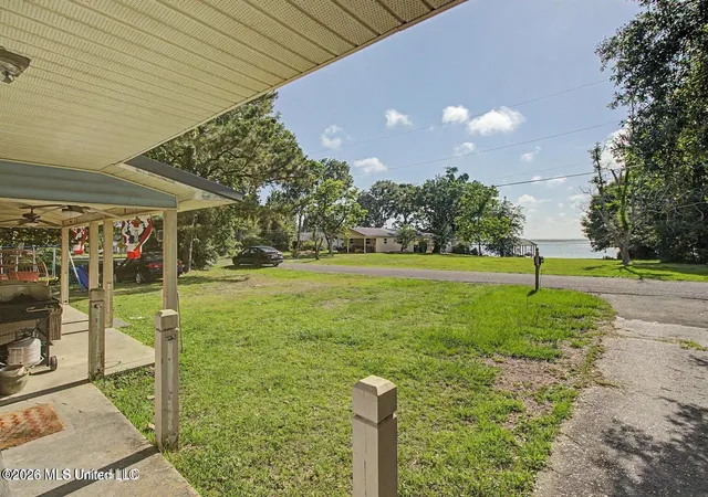 Photo 3 of Sale Pending at 5206 Fern St, Pascagoula, MS 39567 | MLS# 4156608 | Listing updated on 2026-09-02