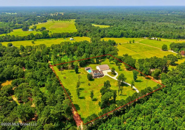 Photo 4 of Single family home for sale at 11185 Bud Lee, Picayune, MS 39466 | MLS# 4156750 | Listing updated on 2026-07-22