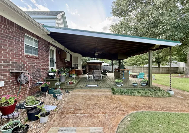 Photo 3 of Single family home for sale at 8824 Bell Ridge Dr, Olive Branch, MS 38654 | MLS# 4156659 | Listing updated on 2026-09-18