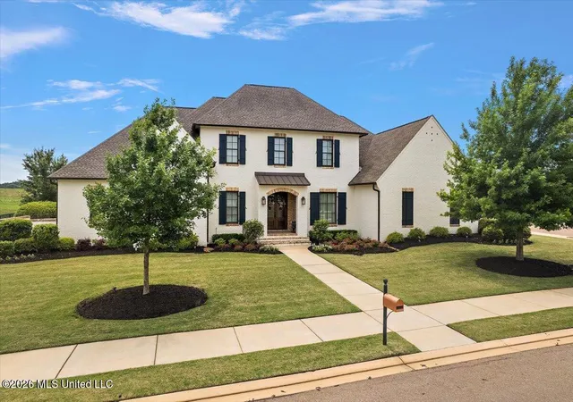 Single family home for sale at 330 Lake Village Dr, Madison, MS 39110 | MLS# 4157406