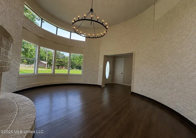 Photo 3 of Sale Pending at 237 W Central Ave, Coldwater, MS 38618 | MLS# 4156678 | Listing updated on 2026-09-30