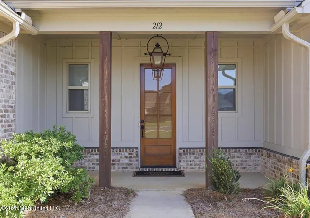 Photo 2 of Single family home for sale at 212 Birch Ln, Canton, MS 39046 | MLS# 4156685 | Listing updated on 2026-07-22