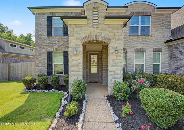 Photo 3 of Sale Pending at 8568 Gwin Holw, Olive Branch, MS 38654 | MLS# 4157068 | Listing updated on 2026-10-07