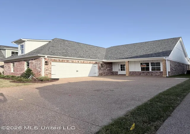 Photo 3 of Single family home for sale at 6079 River Birch Rd, Walls, MS 38680 | MLS# 4156949 | Listing updated on 2026-07-24