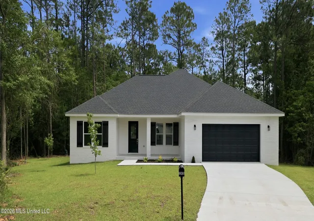 Photo 2 of Single family home for sale at 12470 Pineridge Ct, Gulfport, MS 39503 | MLS# 4156694 | Listing updated on 2026-08-14