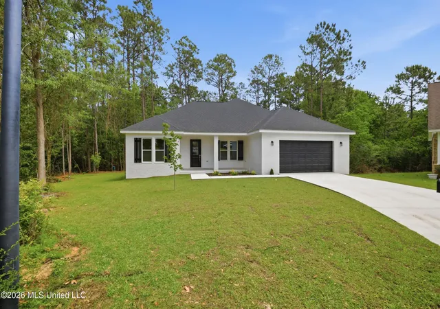 Photo 3 of Single family home for sale at 12470 Pineridge Ct, Gulfport, MS 39503 | MLS# 4156694 | Listing updated on 2026-08-14