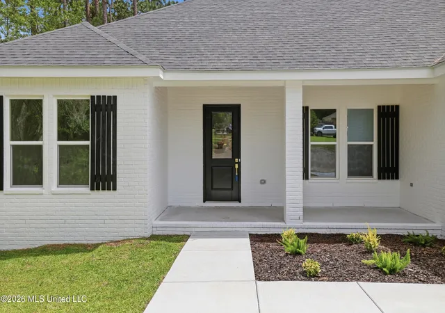 Photo 3 of Single family home for sale at 12470 Pineridge Ct, Gulfport, MS 39503 | MLS# 4156694 | Listing updated on 2026-08-14