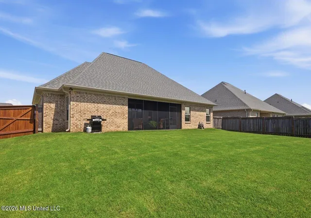 Photo 33 of Sale Pending at 1124 Old Ct Xing, Flowood, MS 39232 | MLS# 4156690 | Listing updated on 2026-08-26