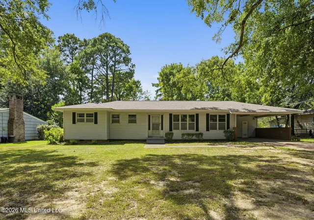 Photo 1 of Single family home for sale at 5863 Canton Park Dr, Jackson, MS 39211 | MLS# 4157354 | Listing updated on 2026-09-08