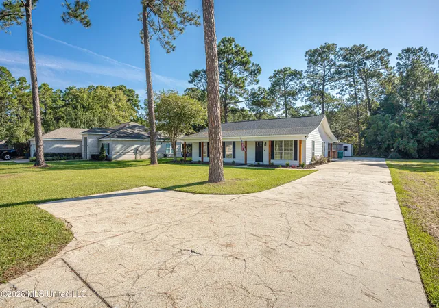 Photo 2 of Single family home for sale at 8208 Martin Bluff Rd, Gautier, MS 39553 | MLS# 4160626 | Listing updated on 2026-08-28